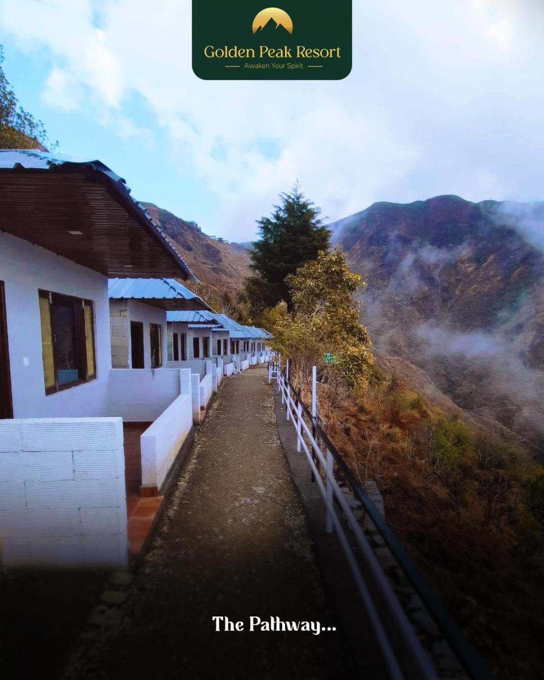 Golden Peak Resort Lakhwār 외부 사진
